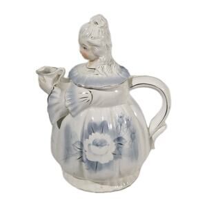 Vintage 1950s Lipper & Mann Colonial Lady Figural Musical Teapot - Japan